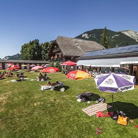 Arndt's Bootshaus