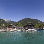 Arndt's Bootshaus Sankt Wolfgang im Salzkammergut