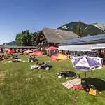 Arndt's Bootshaus